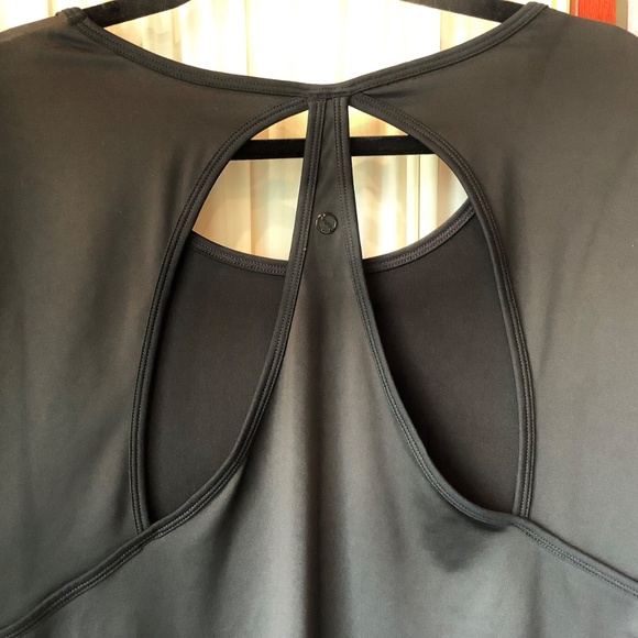 SHAPE Womens Activewear Workout Top Black with Cut Out Back Size 3X - Picture 6 of 8